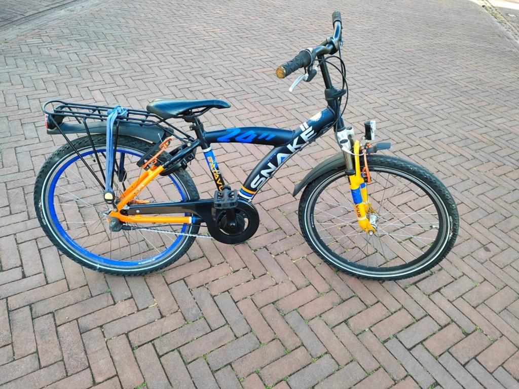 Batavus snake fiets 24 inch met 3 versnelling, Fietsen en Brommers, Fietsen | Jongens, Zo goed als nieuw, 24 inch, Handrem, Versnellingen