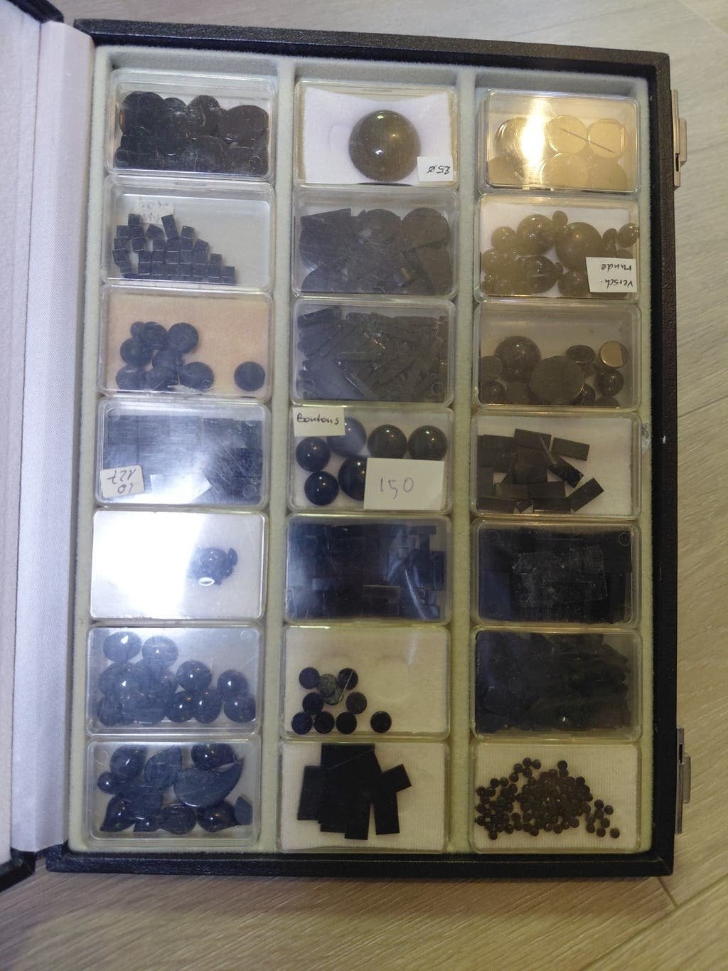 Grote partij onyx cabochons goudsmid juwelier, Sieraden, Tassen en Uiterlijk, Ophalen of Verzenden, Nieuw