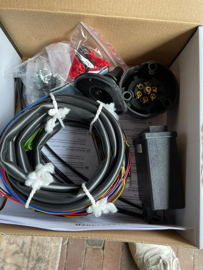 Universele trekhaak kabelset met module, Ophalen, Nieuw