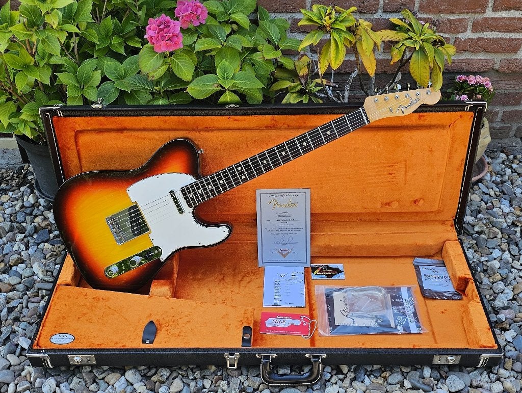 Fender Custom Shop USA 1963 NOS Telecaster Sunburst, Muziek en Instrumenten, Ophalen of Verzenden, Gebruikt, Solid body, Fender