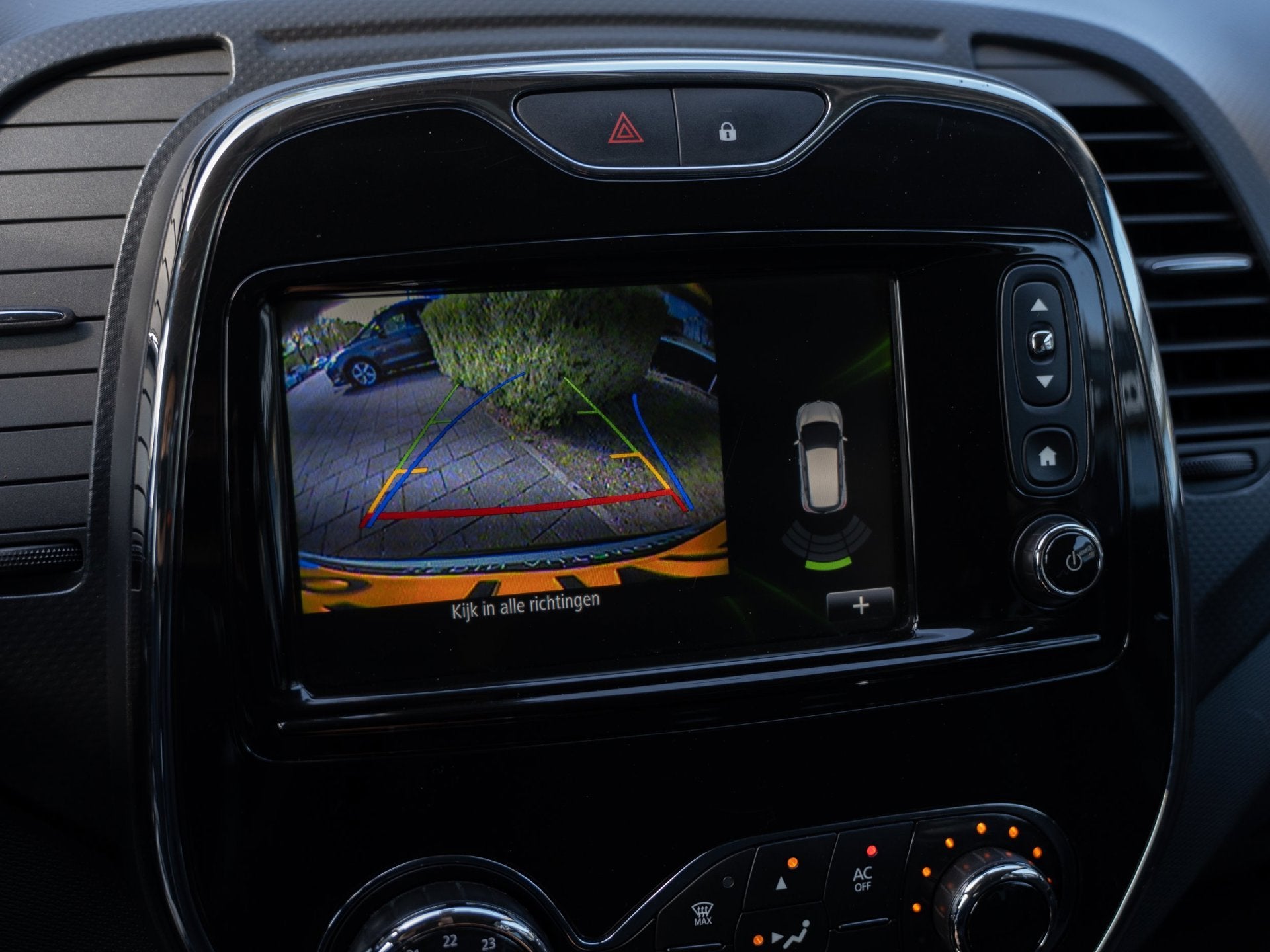 Renault Captur 1.2 TCe Dynamique - AUTOMAAT - PARKEERCAMERA, Auto's, 4 cilinders, Lichtsensor, 19 km/l, SUV of Terreinwagen
