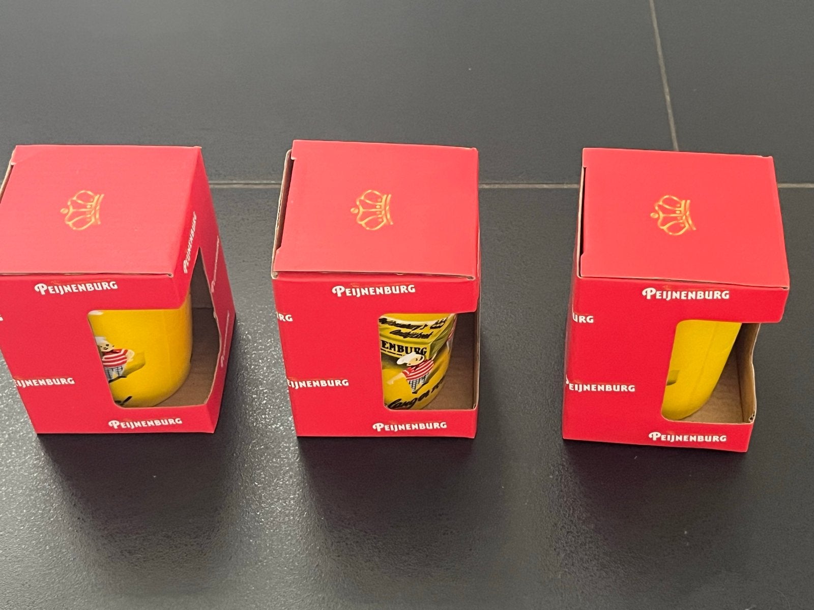 3x Peijnenburg koek mok/beker - Nieuw in doos, Ophalen of Verzenden, Nieuw, Geel, Overige stijlen
