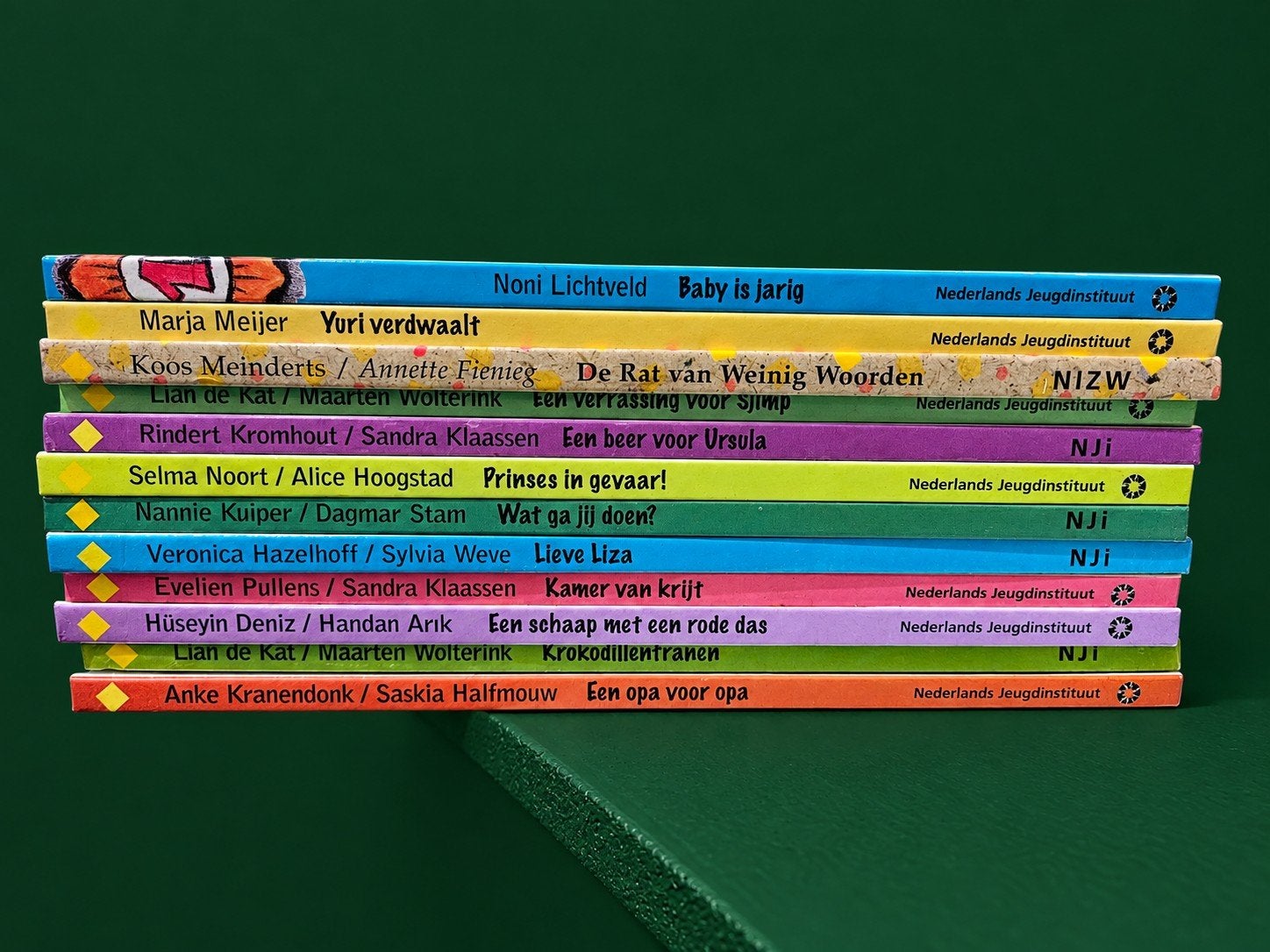 12x kinderboeken Nederlands Jeugdinstituut, Ophalen of Verzenden, Zo goed als nieuw, Kind en Jeugd