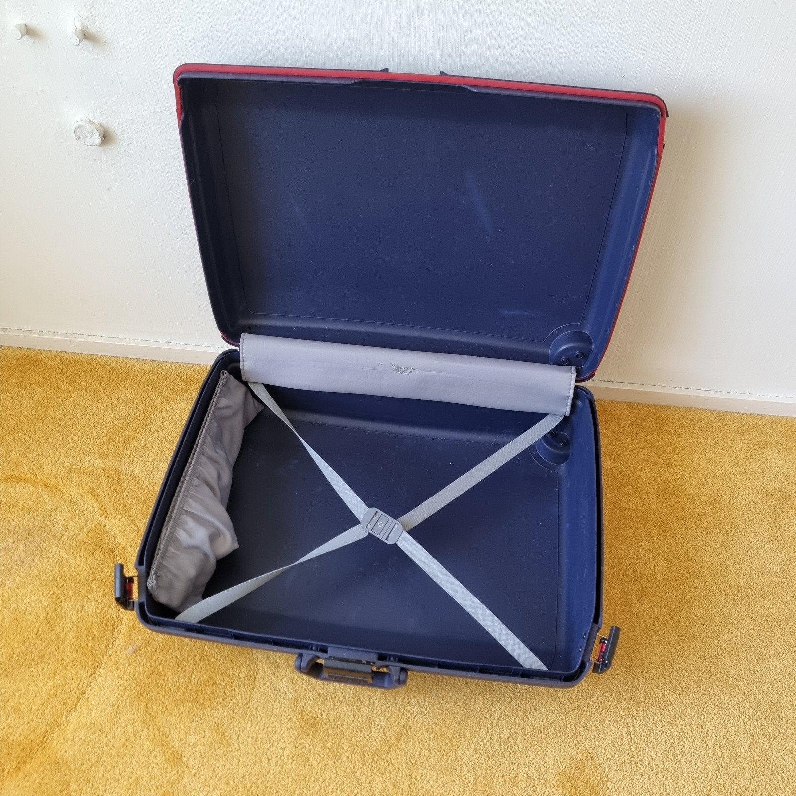 Vintage Samsonite Koffer - Gebruikt maar Functioneel, Gebruikt, Hard kunststof, 70 cm of meer, Wieltjes