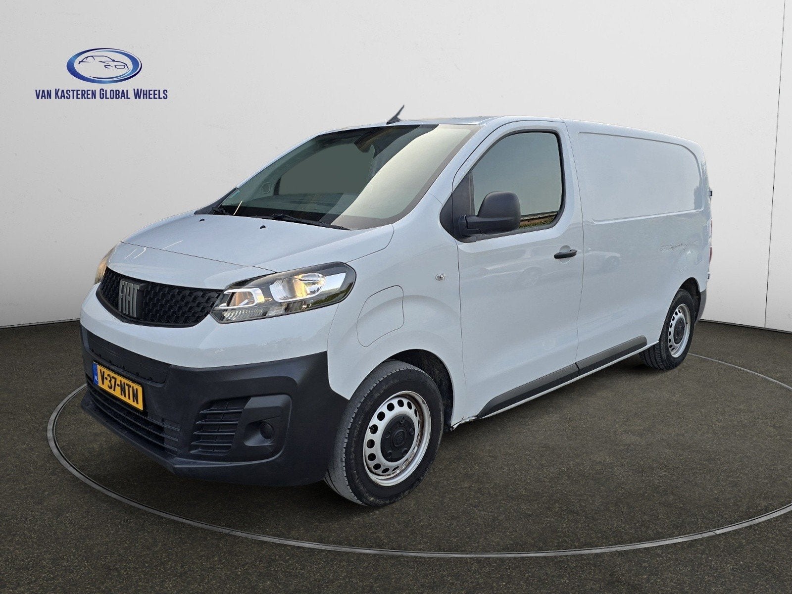 Fiat E-Scudo 3-zitter L2H1 50kWh SOH 93%, Auto's, 1849 kg, Gebruikt, 231 km, Wit