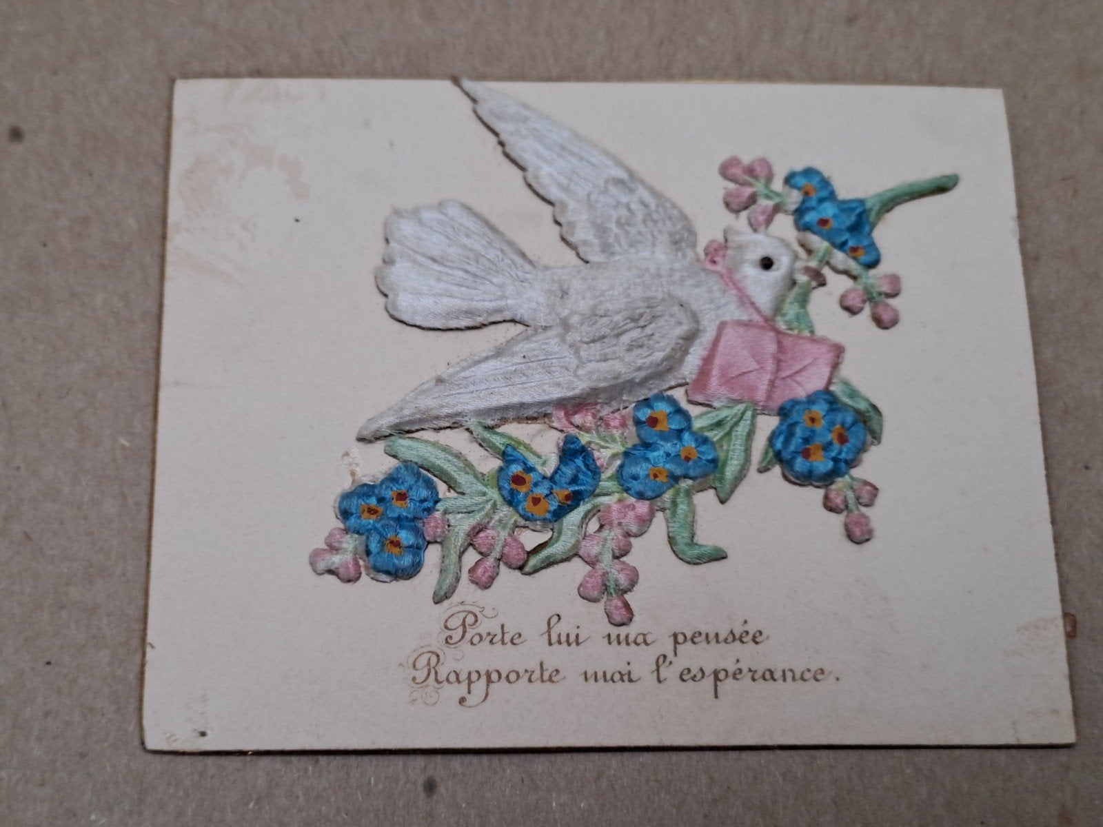 Antiek Kaartje 1885 - Wit duifje met vergeet-mij-nietjes, Verzenden