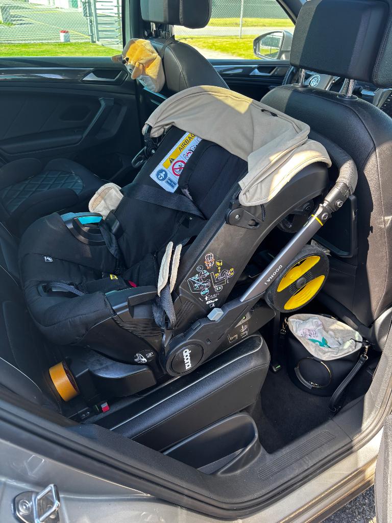 Doona i autostoel, Gebruikt, 0 t/m 13 kg, Ophalen, Overige merken
