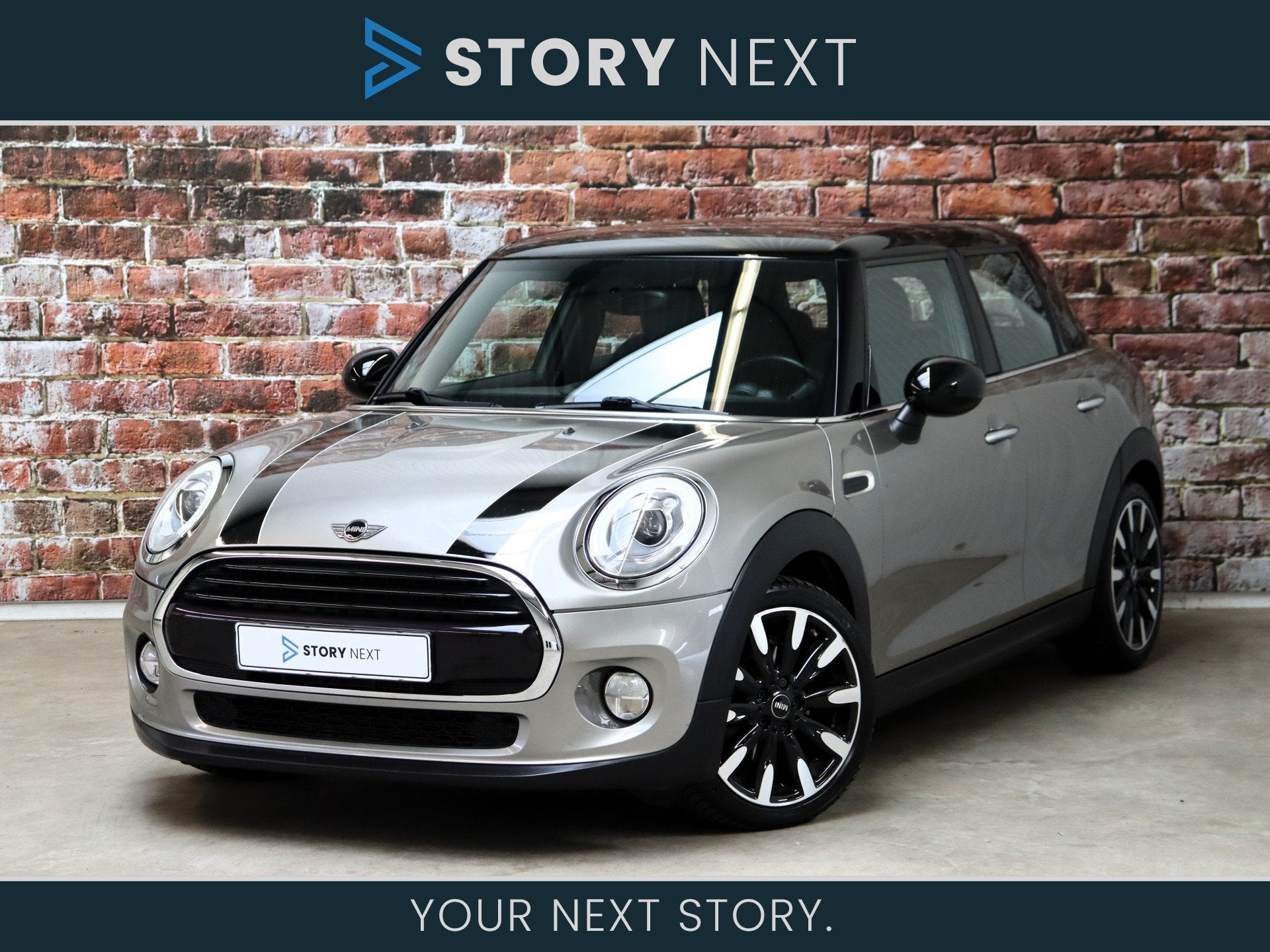 MINI Hatchback Cooper Serious Business 5 deurs / Navigatiesy, Auto's, Dealer onderhouden, 136 pk, Leder en Stof, 49 €/maand