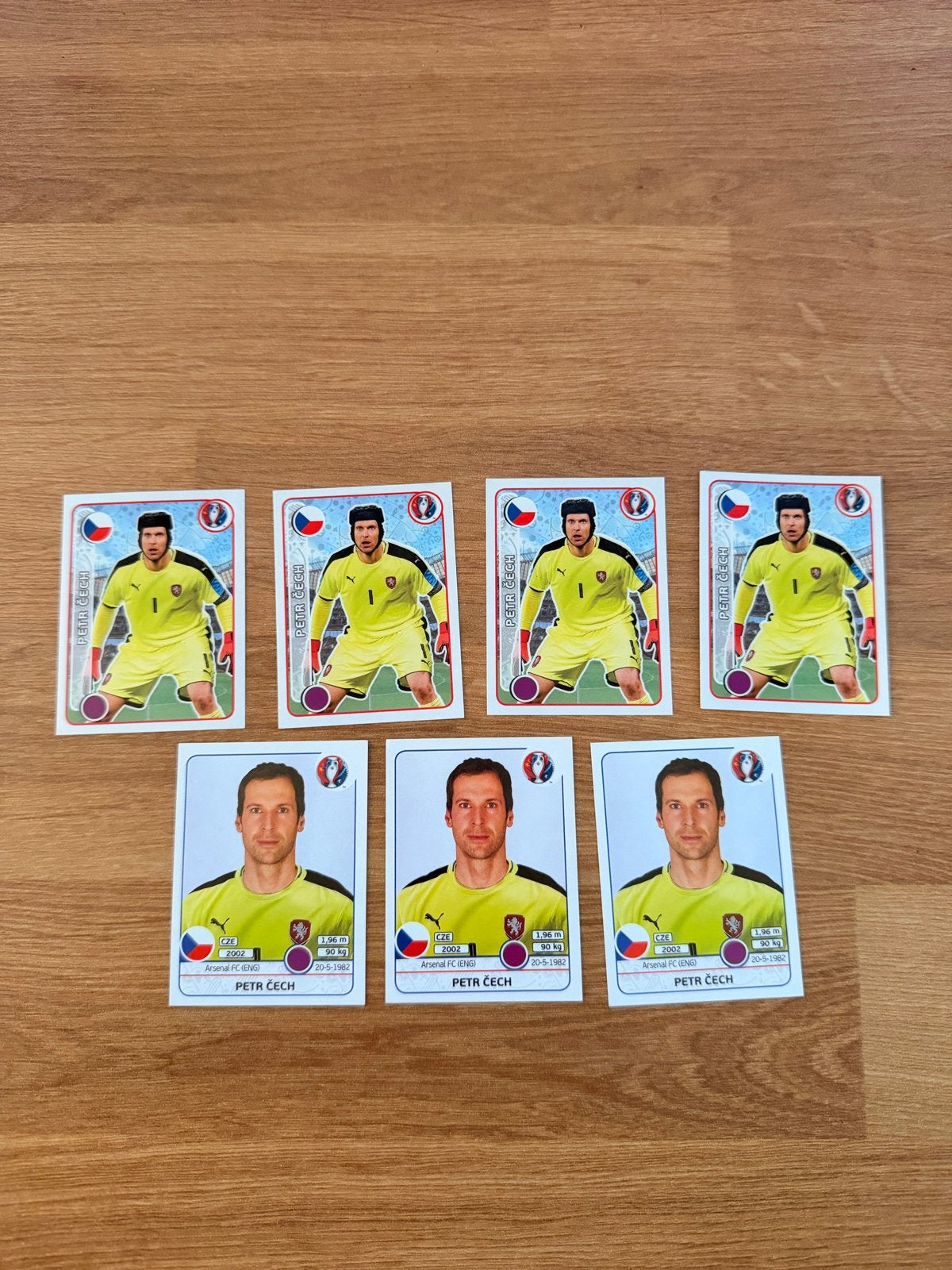 Panini UEFA Euro 2016 Petr Čech stickers (portret & actie), Ophalen of Verzenden, Zo goed als nieuw, Meerdere stickers