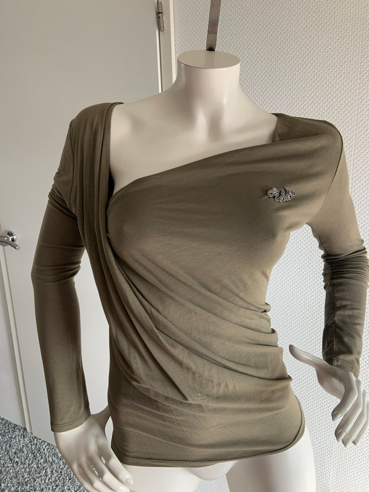 Relish shirt apart model met broch maat s, ., Ophalen of Verzenden, Zo goed als nieuw, Maat 36 (S)