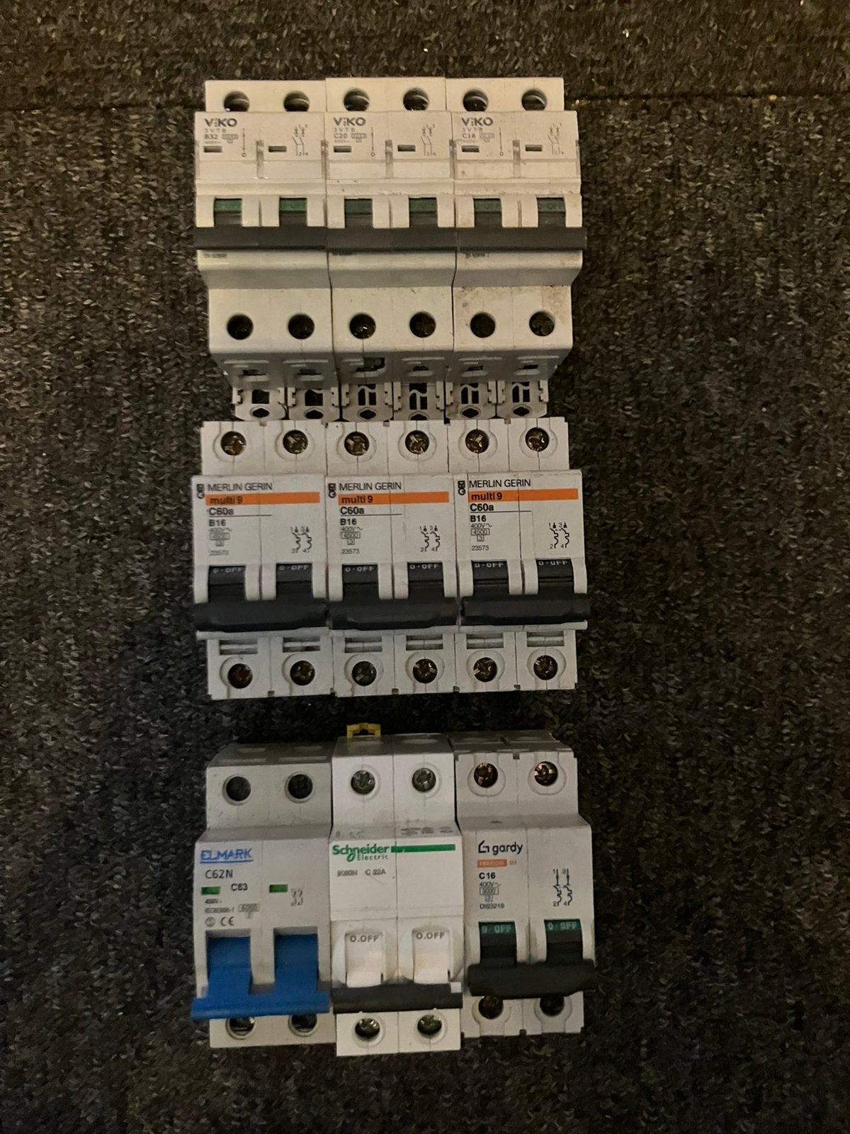 Partij van 9 stuks verschillende installatie automaten, Ophalen of Verzenden, Gebruikt