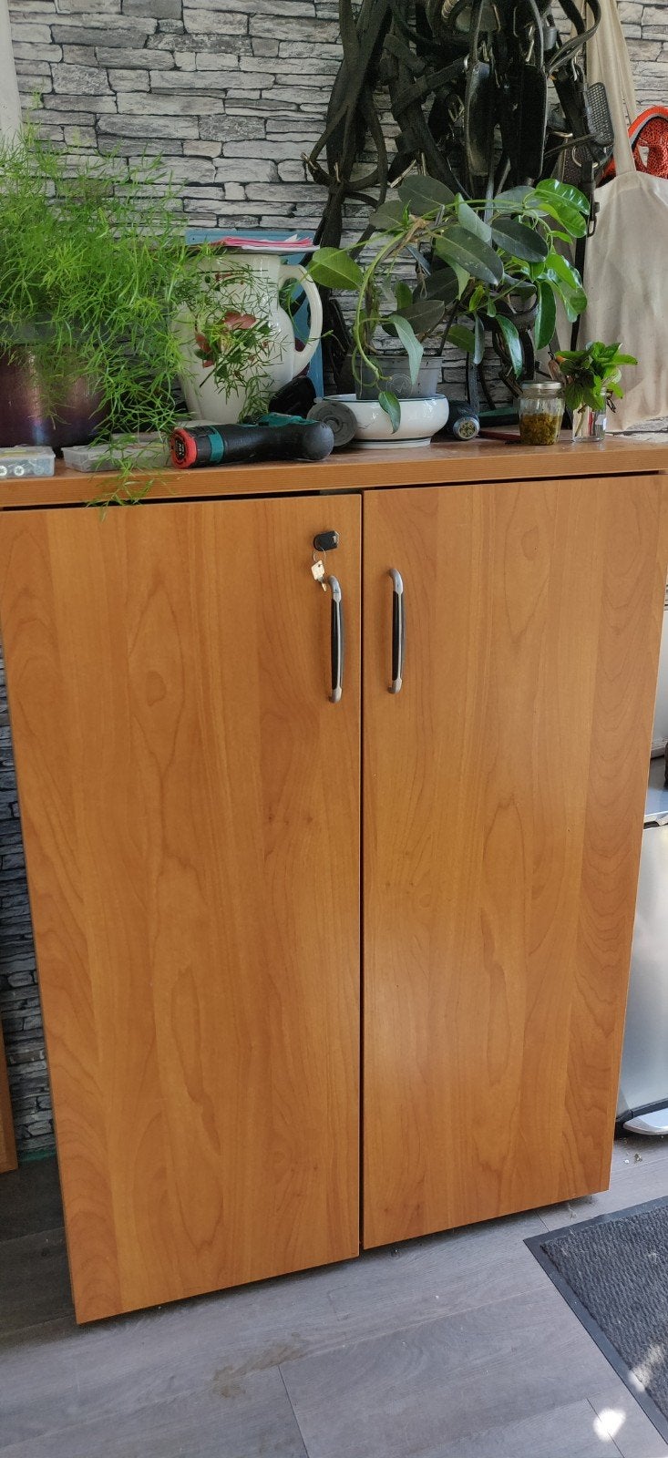 Mooie stevige kast Archief, verf. Kan op slot., Ophalen, Gebruikt, 25 tot 50 cm