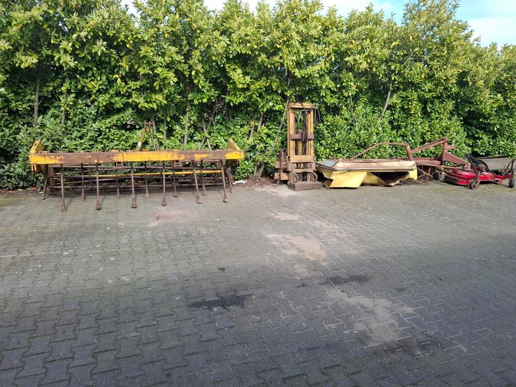 Cultivator pz maaier hefmast frees bloter, Zakelijke goederen, Agrarisch | Werktuigen, Ophalen of Verzenden, Grondbewerking