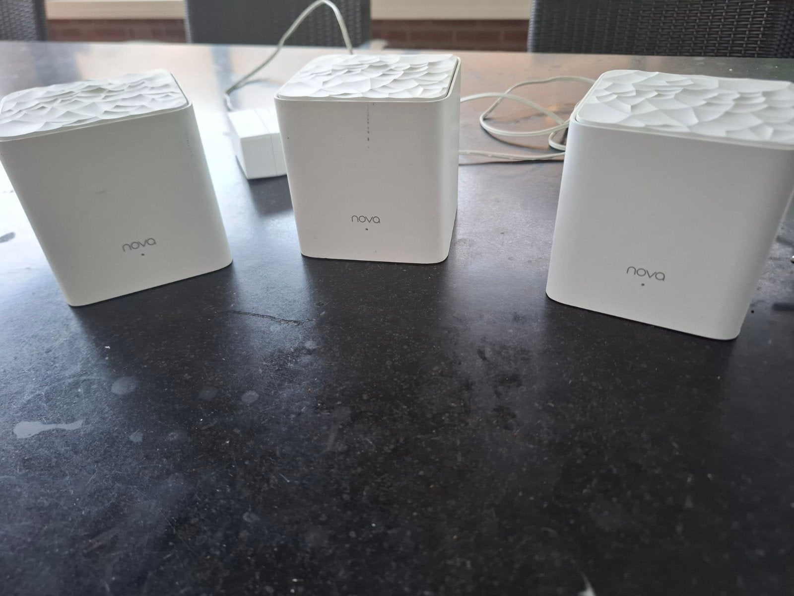 Tenda Nova MW3 Mesh WiFi Systeem (3 stuks), Ophalen of Verzenden, Gebruikt, Router, Tenda