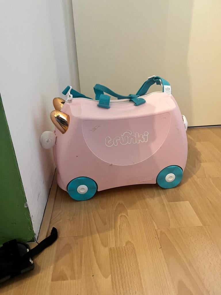 Trunki Kinderkoffer Roze met Wielen - Ideaal voor Reizen, Ophalen, Gebruikt, Meisje