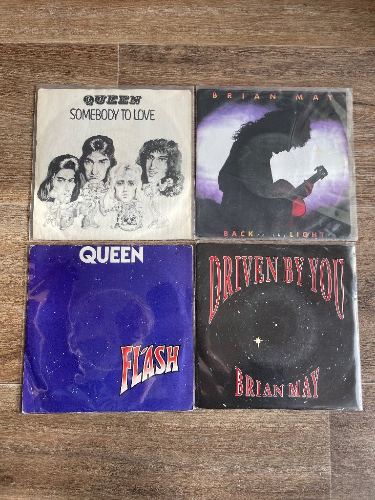 Queen & Brian May Vinyl Singles Collectie (4 stuks), Cd's en Dvd's, Gebruikt, Verzenden, 7 inch, EP