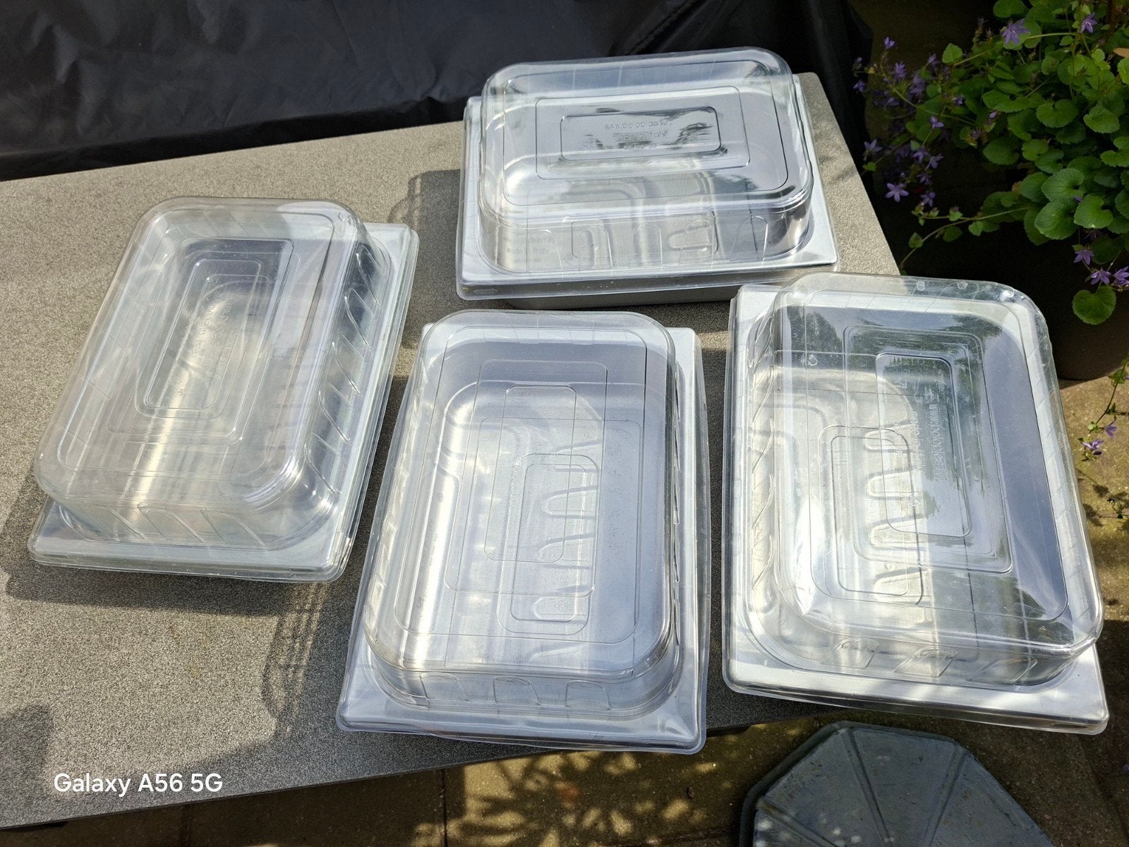 Zaai bakken met deksel, Ophalen, Plastic