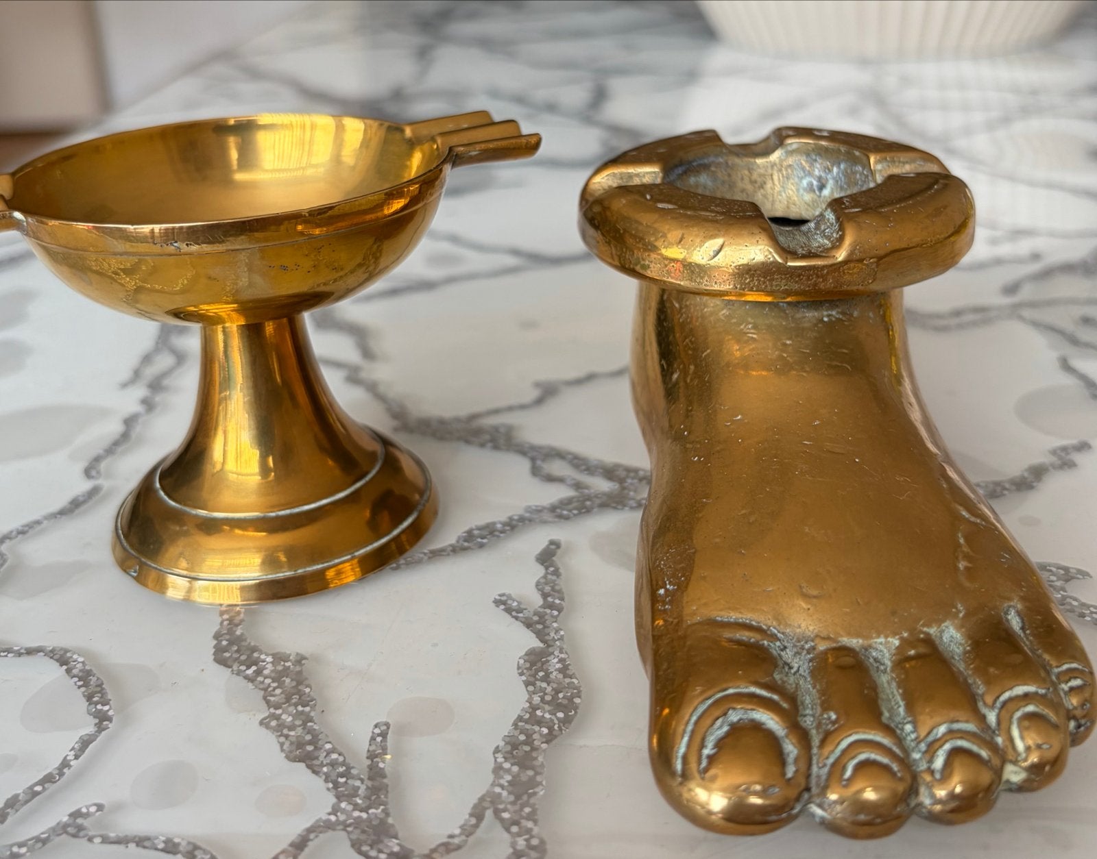 Vintage messing asbakken: voet en kelk, Ophalen