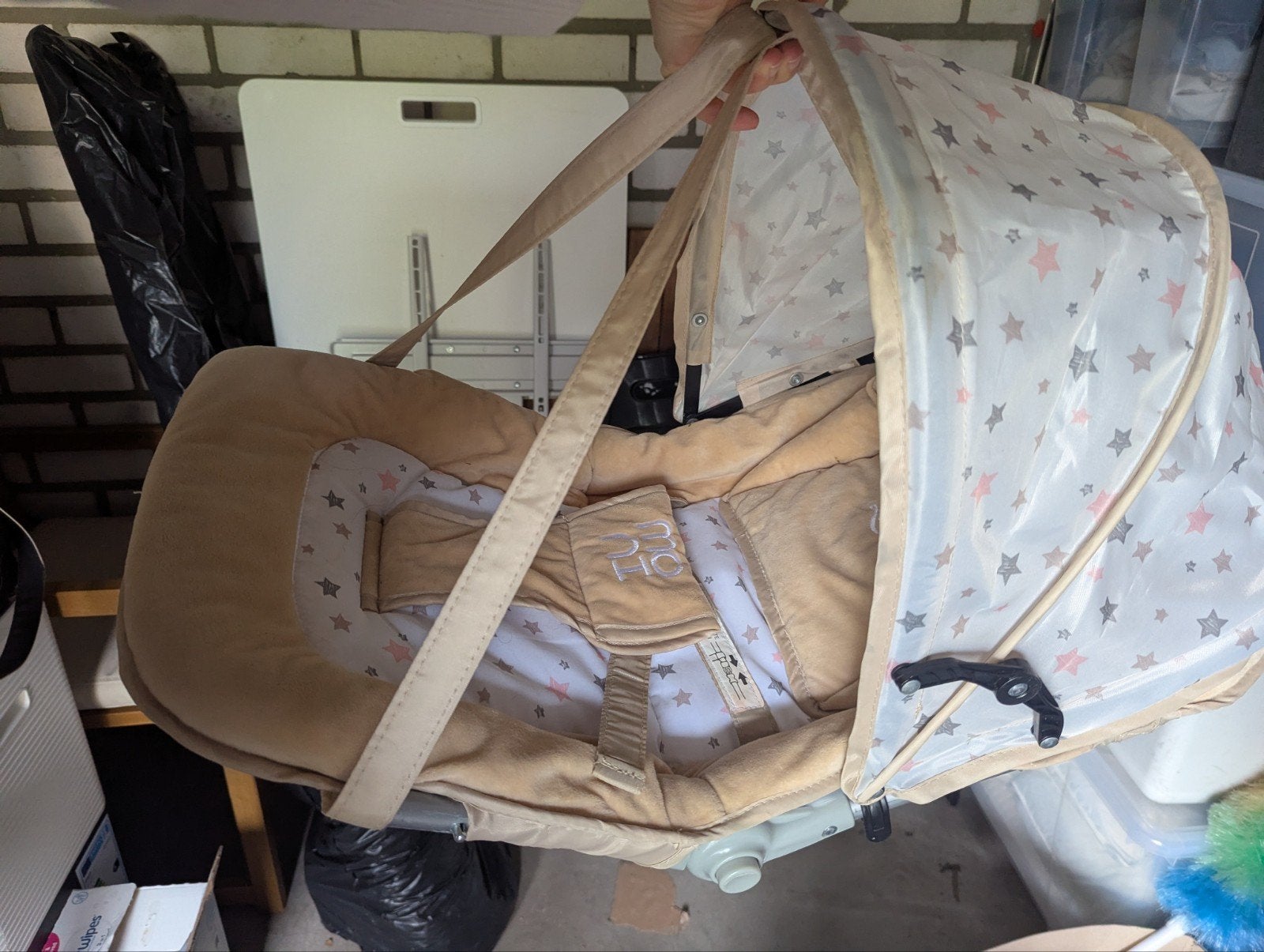Gratis reis/wipstoeltje baby