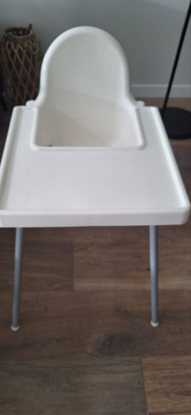 IKEA kinderstoel met afneembaar eetblad, Ophalen