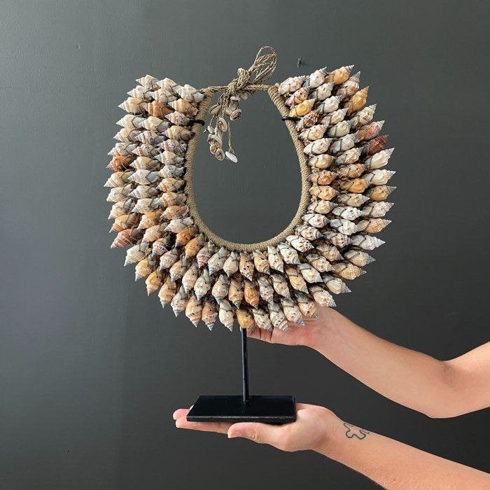 Decoratief ornament - Shell Necklace - Papoea-Nieuw-Guinea, Verzenden, Nieuw, Meerkleurig, Boho