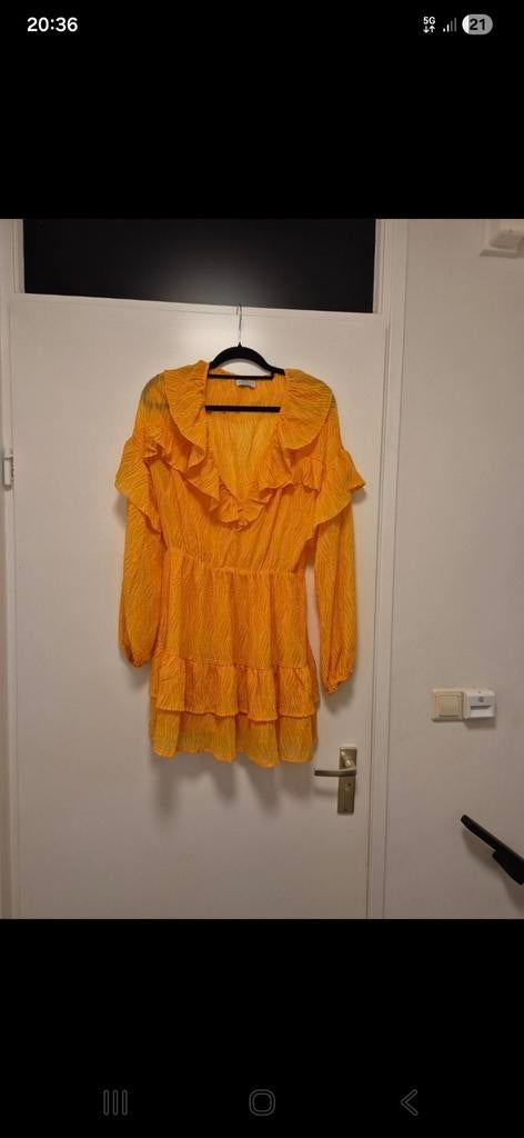 Loavies oranje Jurk met Ruches - Maat M, Maat 38/40 (M), Oranje, Ophalen of Verzenden, Boven de knie