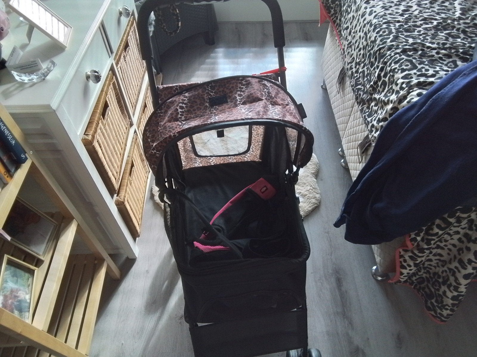 honden buggy.  panterprint, Ophalen of Verzenden