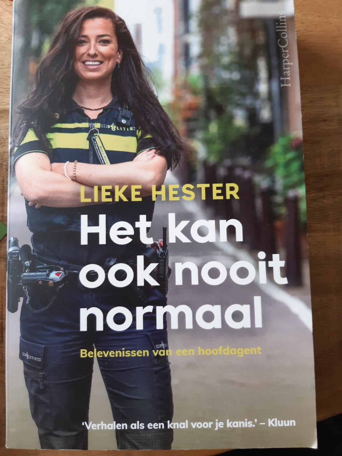 Lieke Hester - Het kan ook nooit normaal (Belevenissen), Ophalen of Verzenden, Gelezen, Lieke Hester