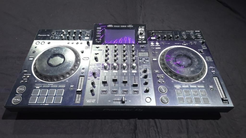 Pioneer XDJ XZ All-in-one DJ Systeem, Muziek en Instrumenten, Dj-sets en Draaitafels, Ophalen of Verzenden, Zo goed als nieuw