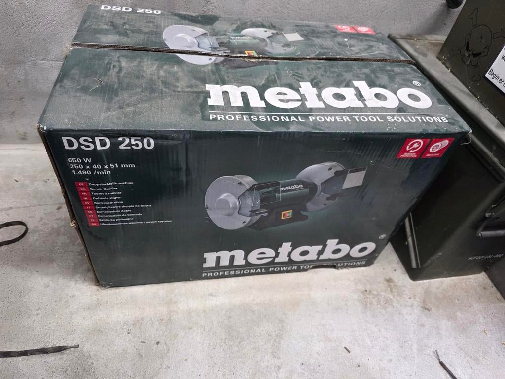 Metabo DSD-250 Bankslijpmachine - Nieuw in doos, Ophalen of Verzenden, Nieuw, Minder dan 700 watt, Werkbankslijpmachine