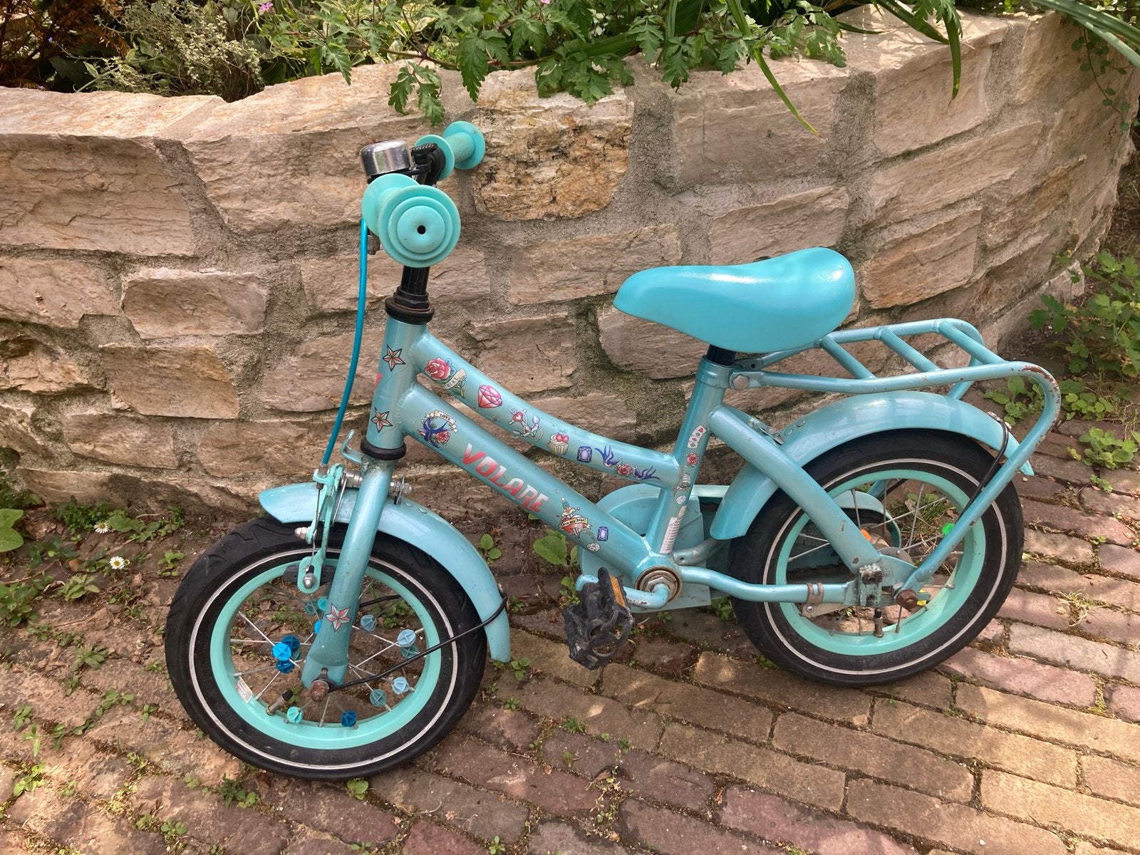 Leuke kinderfiets 12 inch, mintgroen, Fietsen en Brommers, Fietsen | Kinderfietsjes, Ophalen, Gebruikt, Velgrem, Minder dan 16 inch