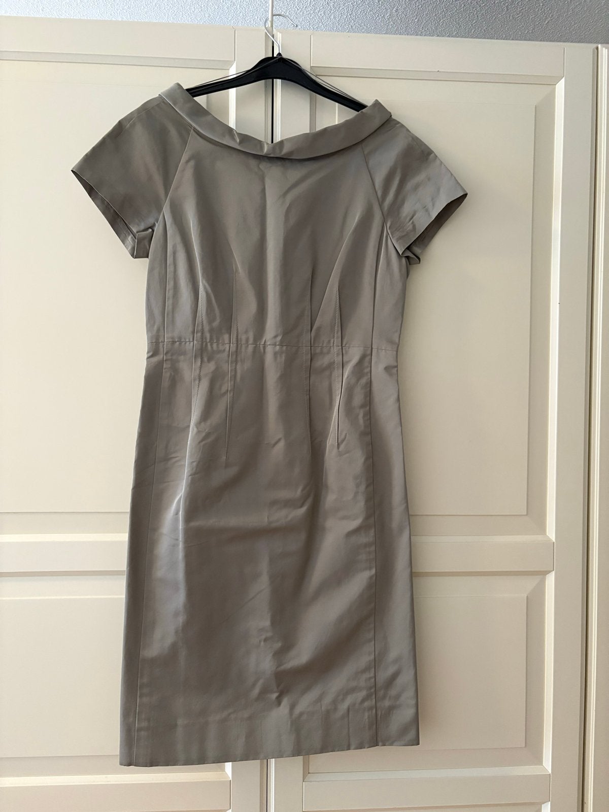 Boss Hugo Boss jurk, maat 36, zo goed als nieuw, Kleding | Dames, Jurken, Verzenden, Zo goed als nieuw, Knielengte, Maat 36 (S)