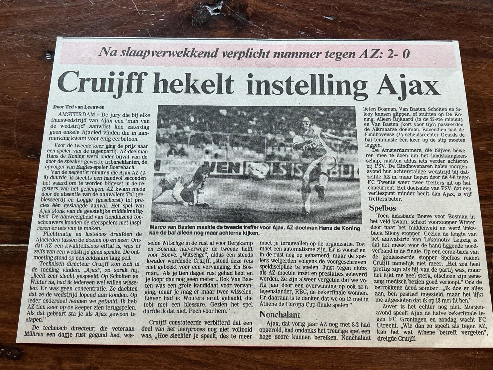 Voetbal krantenartikel Cruijff hekelt instelling Ajax mei 87, Ophalen of Verzenden, Knipsel(s)