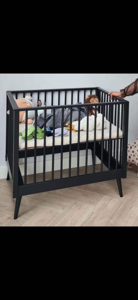 Baby box te koop inclusief matras, Ophalen, Zo goed als nieuw