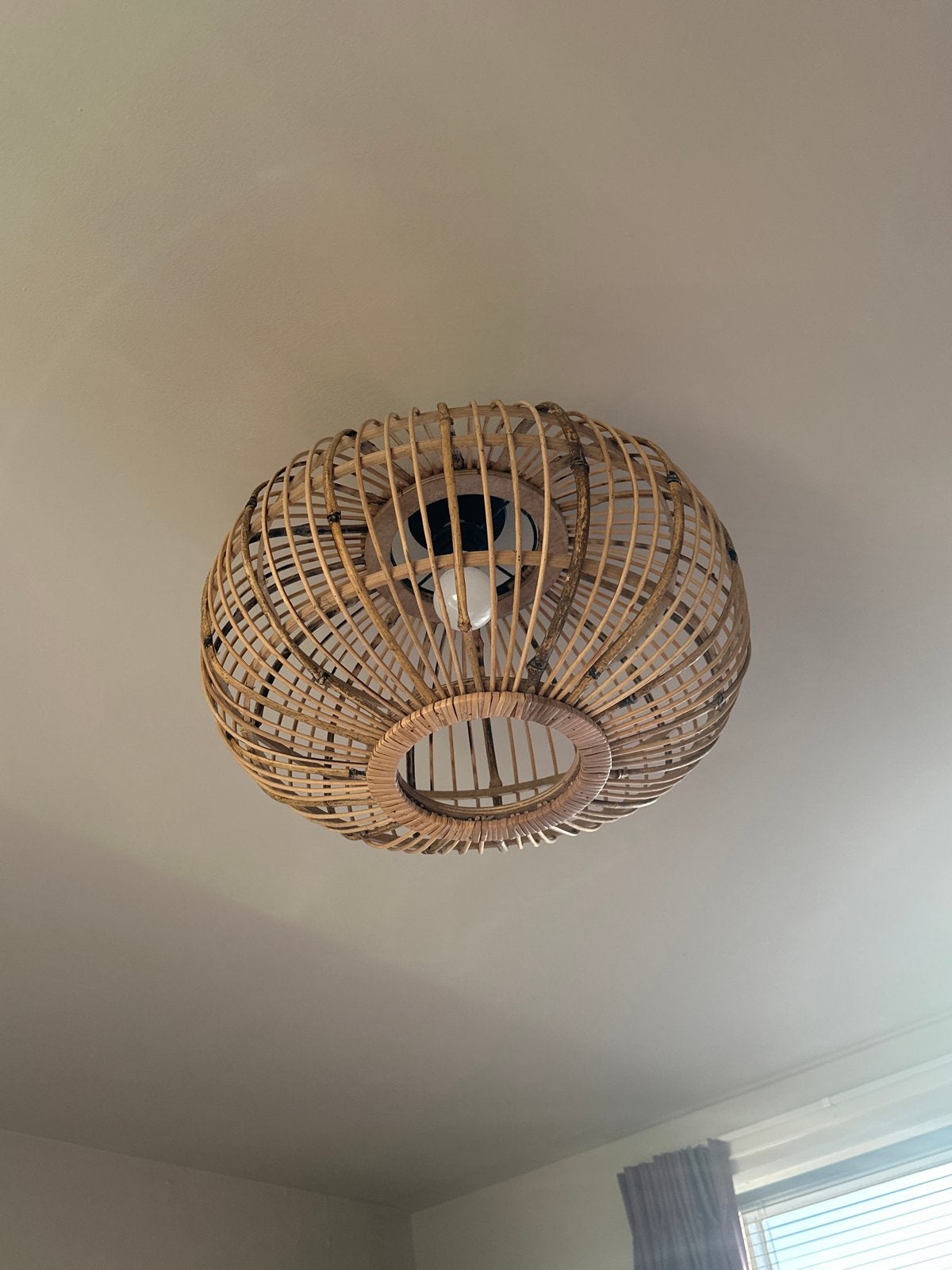 Rotan plafondlamp - Boheemse stijl, Ophalen, Zo goed als nieuw, Natuurlijk materiaal, E27 (groot)