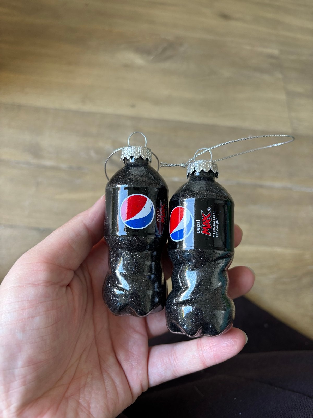 Kerstbal pepsi cola 2 stuks, Diversen, Ophalen of Verzenden, Zo goed als nieuw