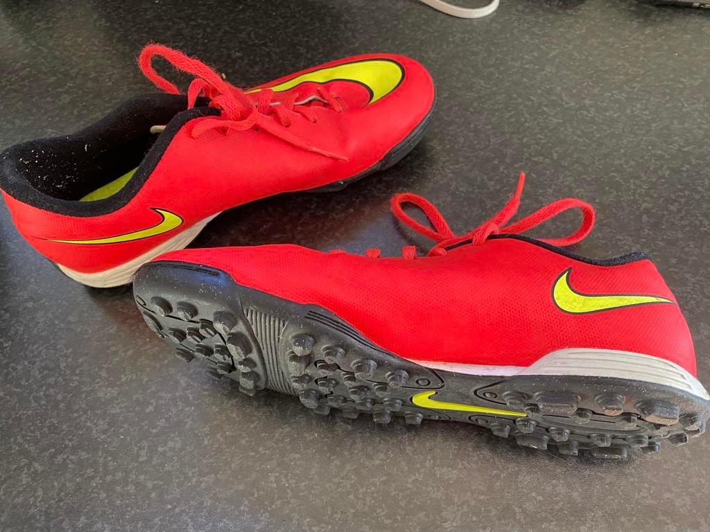 Nike Mercurial  turf- voetbalschoenen maat 37.5, Gebruikt, Maat XS of kleiner, Schoenen, Ophalen of Verzenden