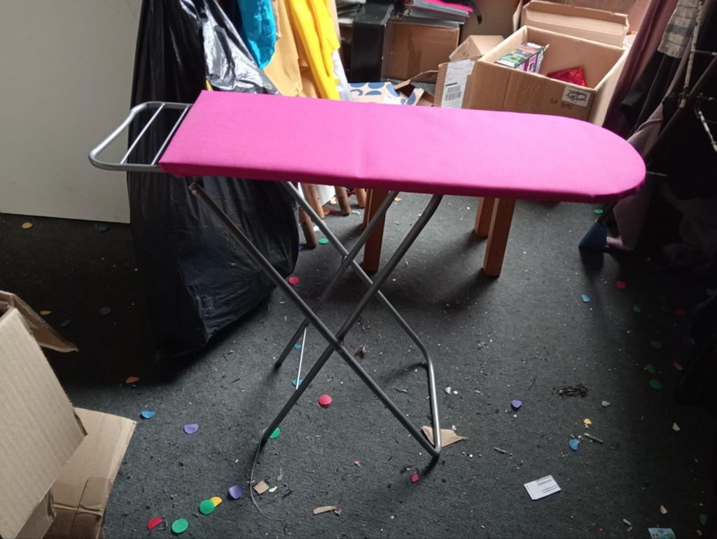 Roze kinder strijkplank, Ophalen, Zo goed als nieuw, Overige typen