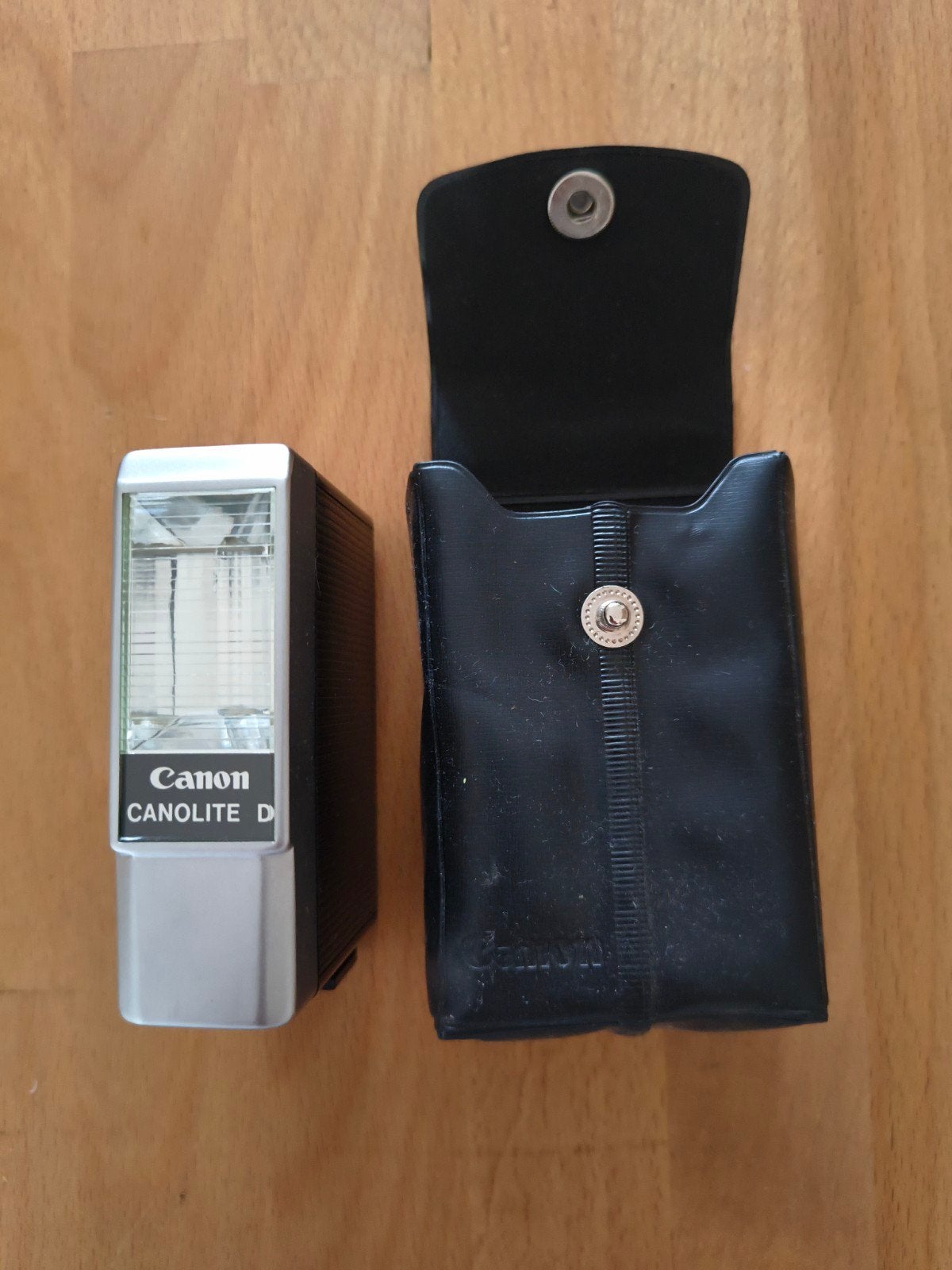 Canon Canolite D flitser met hoesje - Vintage flitslicht, Voor analoge fotografie, Canon, Externe flitser, Ophalen of Verzenden