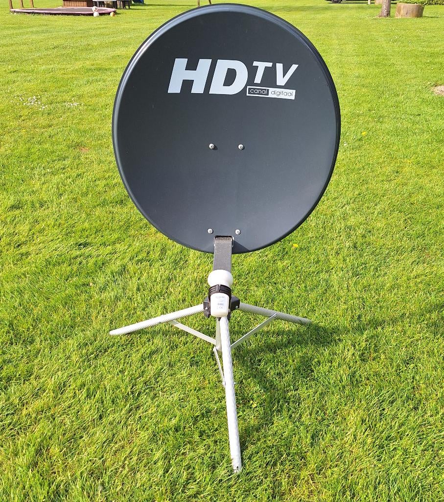 Schotelantenne Canal Digitaal  M7 Canal Digitaal ontvanger, Audio, Tv en Foto, Schotelantennes, Ophalen, Zo goed als nieuw, (Schotel)antenne