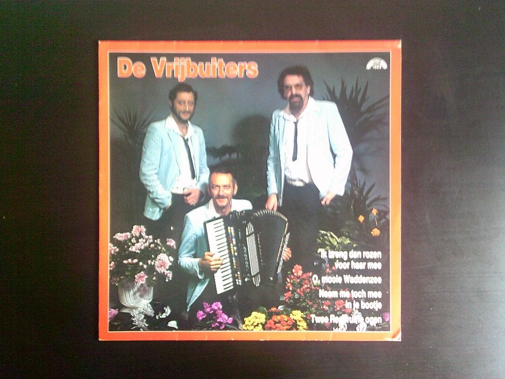 Foto 7 van volle platenkoffer met nederlandse lp,s