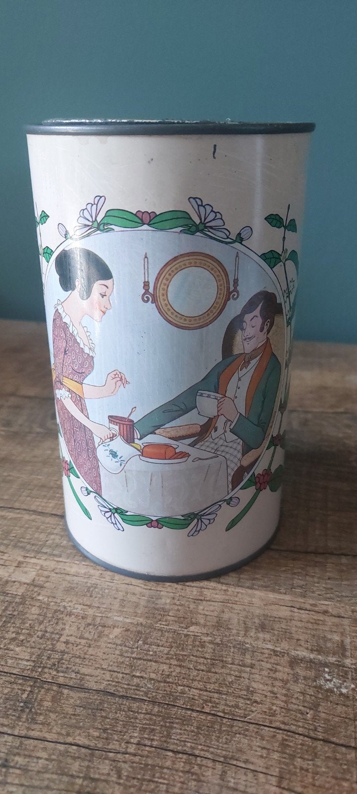 Vintage blik met romantische afbeelding, Ophalen of Verzenden