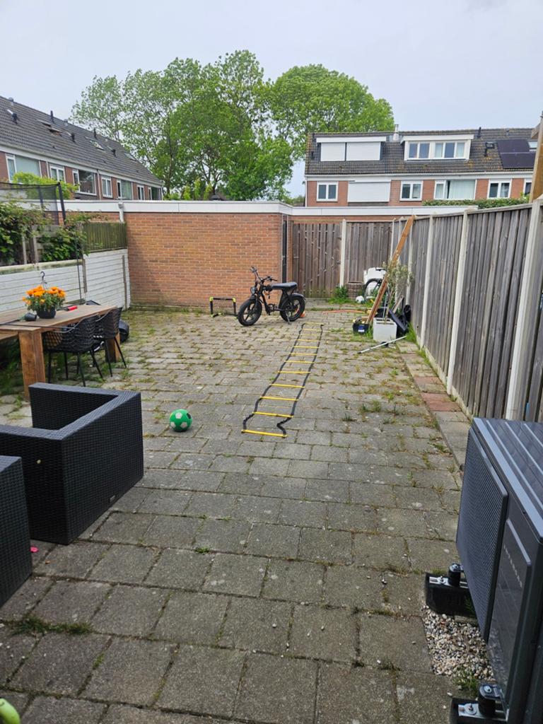 GRATIS TEGELS af te halen, Tuin en Terras, Ophalen, Gebruikt, 10 m² of meer, Beton