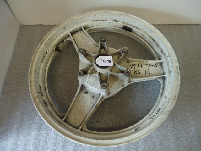 VFR750 1986 - 1989 Honda Velg D1-23760