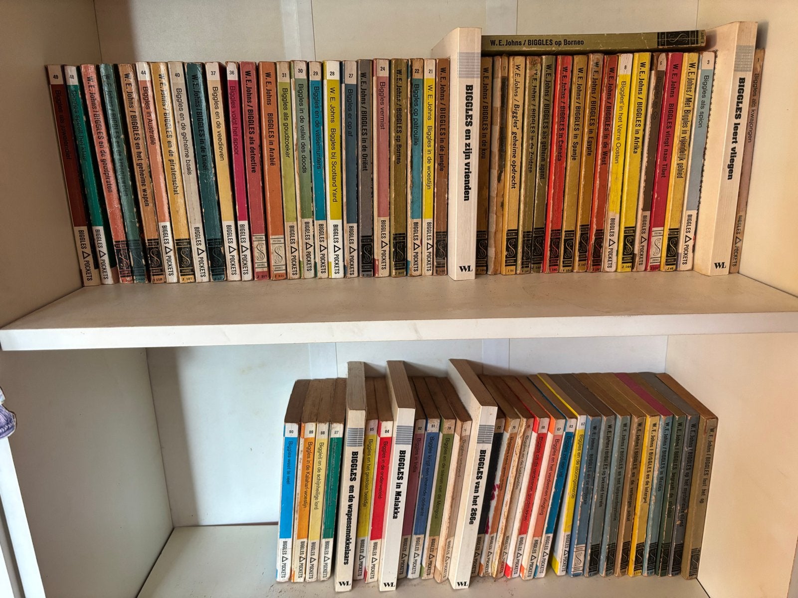 Biggles verzameling-72 Prisma Pockets(W.E.Johns)Grote reeks!, Ophalen of Verzenden, Gelezen, Fictie algemeen