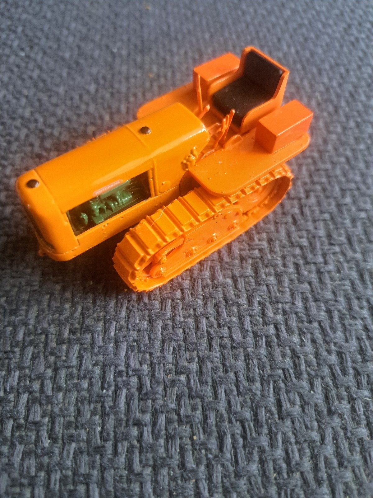 Hutchison model 30/40 universal hobbies, Hobby en Vrije tijd, Gebruikt, Frankrijk, Tractor of Landbouw, Universal hobbies