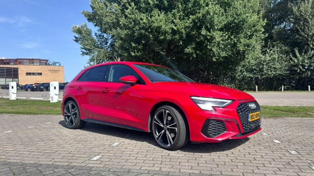 Audi A3 40 TFSIe S- LINE HUD Massage B&O RS Seats Sfeer-Verl, Auto's, Zwart, 4 cilinders, 1535 kg, 1395 cc