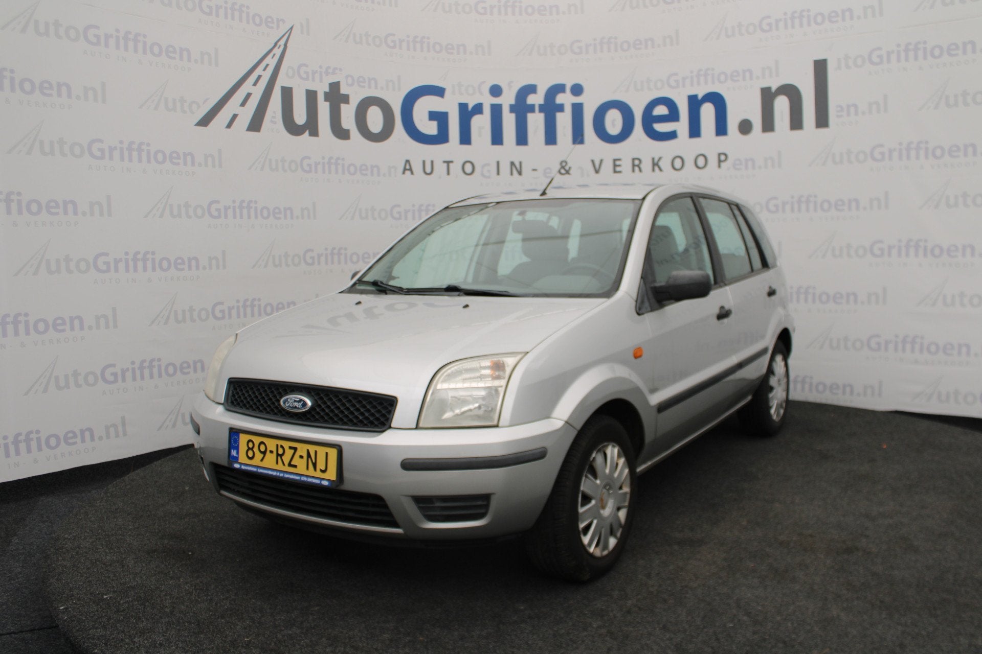 Ford Fusion 1.4-16V Culture nette MPV met nieuwe APK bij afl, Auto's, Voorwielaandrijving, 82 pk, Origineel Nederlands, Bedrijf