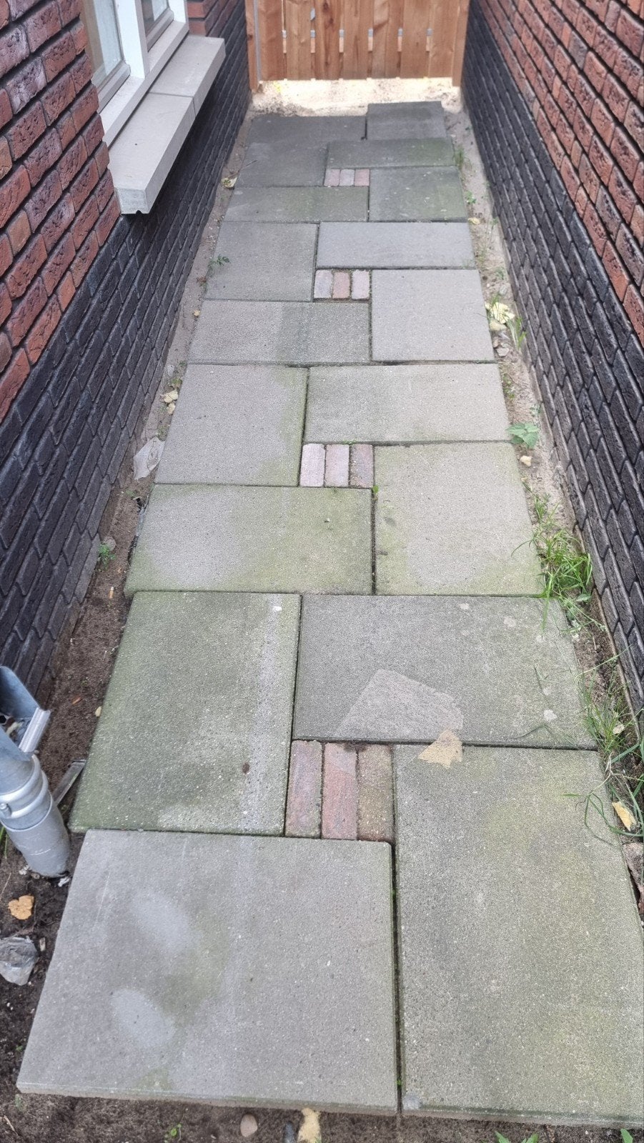 Gratis Betontegels 60x40 en klinkers, Tuin en Terras, Ophalen, Gebruikt, 10 m² of meer, Beton