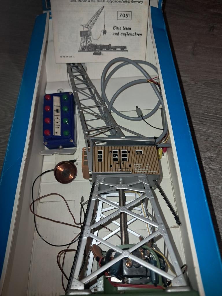MARKLIN 7051 KRAAN, Hobby en Vrije tijd, Modeltreinen | H0, Ophalen of Verzenden, Zo goed als nieuw, Wisselstroom, Märklin